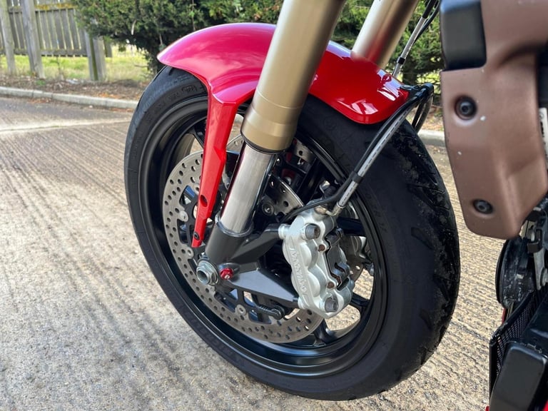 2014 64 DUCATI F848 STREETFIGHTER F 848 RED STUNNING BIKE NAKED MUSCLE MONSTER