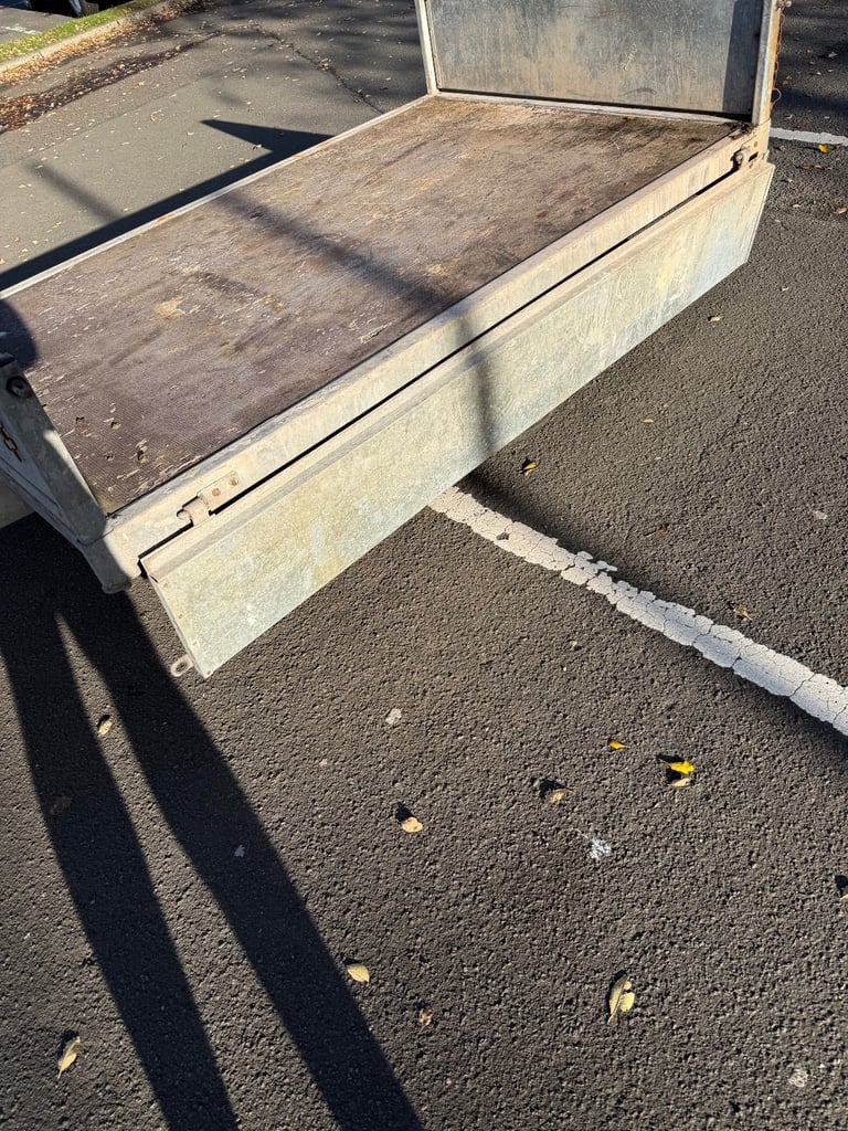 Bateson trailer £450