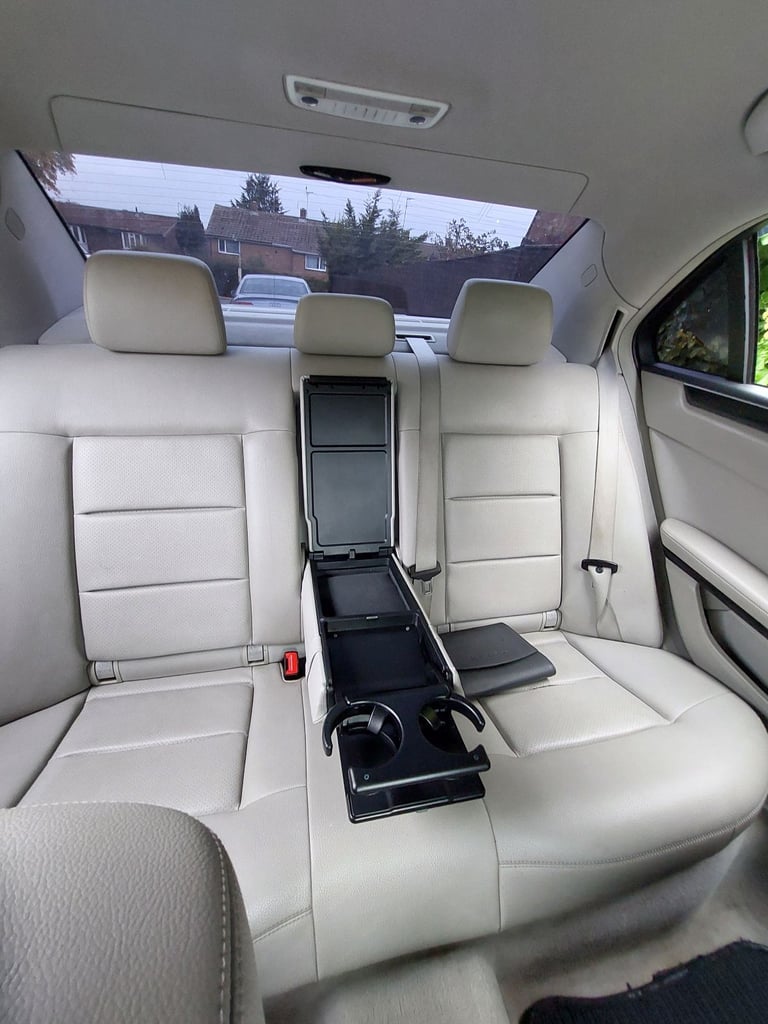 Mercedes-Benz, E CLASS, Saloon, 2011, Semi-Auto, 2143 (cc), 4 doors