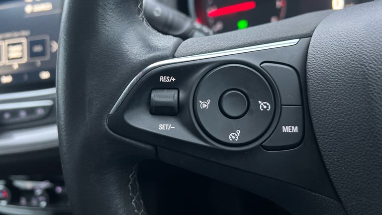 2021 Vauxhall Grandland X 1.2 Turbo Griffin Edition 5dr Auto Petrol Hatchback Hatchback Petrol Au...