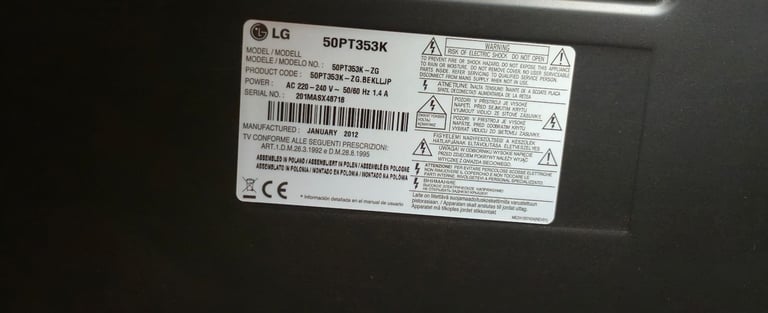 LG 50 Inch Plasma TV 50PT353K with Remote. Fully Working- Excellent Condition