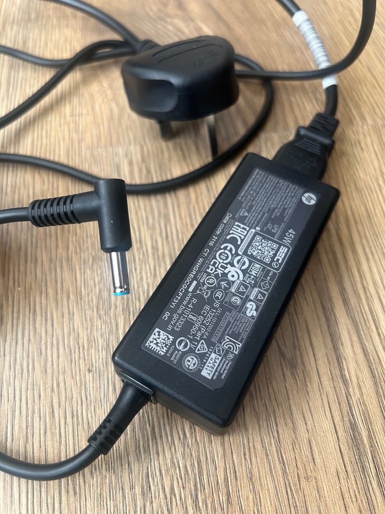 HP laptop charger 