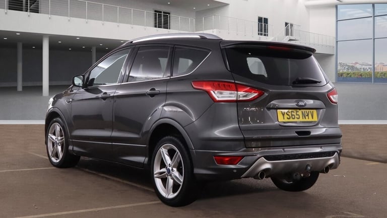 2015 Ford Kuga 2.0 TDCi Titanium X Sport 5dr ++ PANROOF / LEATHER / NAV / ULEZ ++ HATCHBACK Diese...