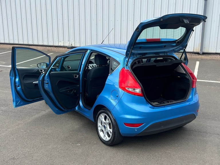 2012 Ford Fiesta 1.4 Zetec 5dr HATCHBACK Petrol Manual