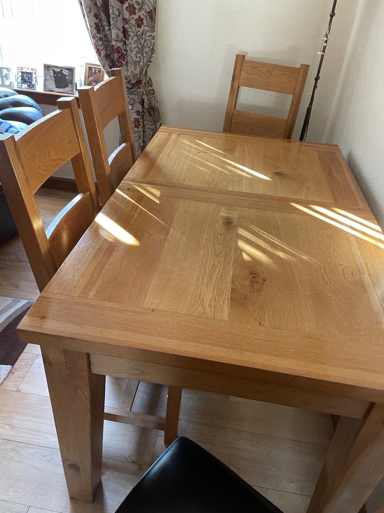 image for Oak dining table & 6 chairs