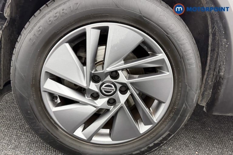 2021 Nissan Qashqai 1.3 DiG-T MH Acenta Premium 5dr SUV Petrol Manual