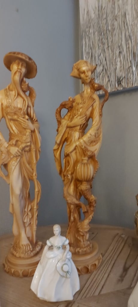 Vintage Oriental Chinese soap stones Resin Set Statues - Man & Lady -  50cm/20"