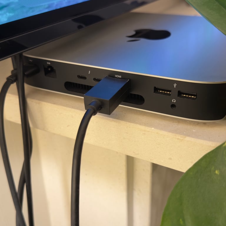 Apple Mac Mini M1 (2020) – 8GB RAM, 256GB SSD, Silver