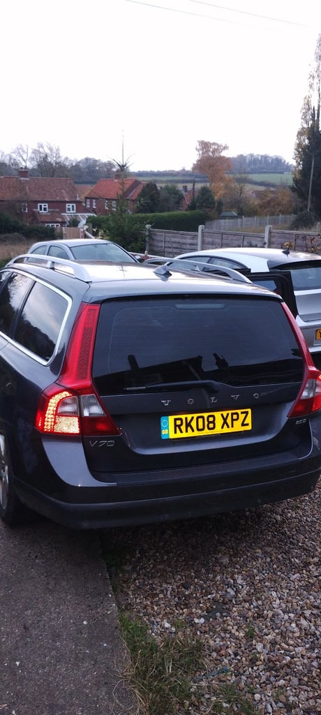Volvo, V70 FULL MOT