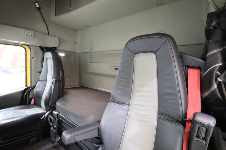 2019 (19 PLATE) Volvo FH460 6x2 Euro 6 Tractor Units
