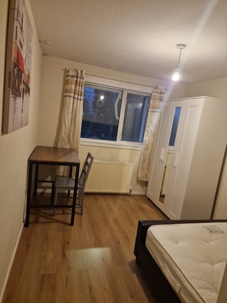 Westerheiles room for rent