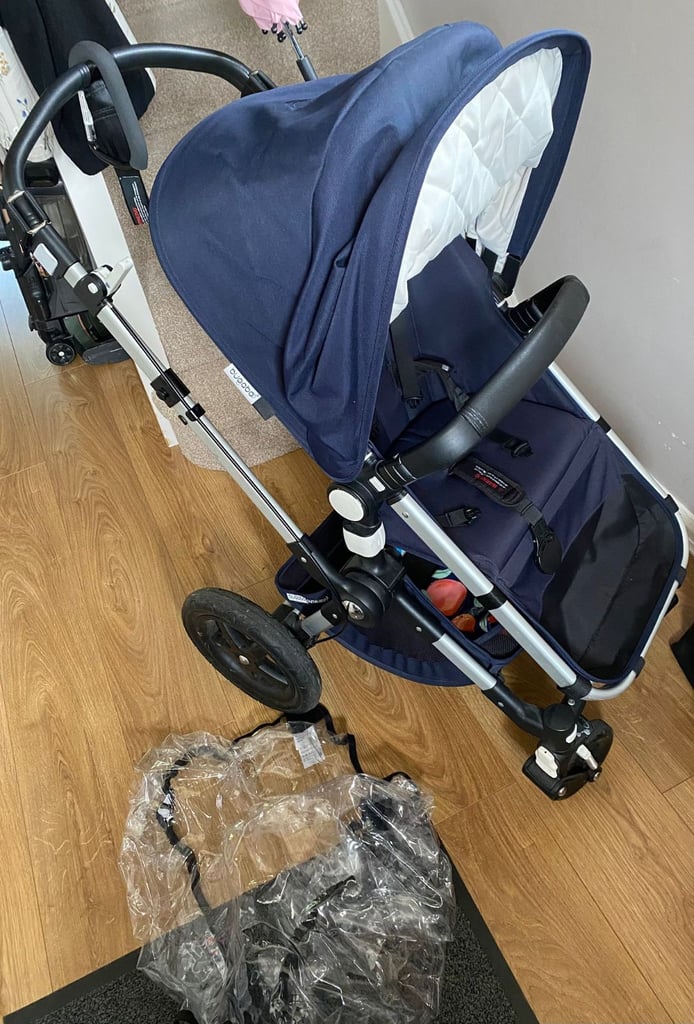 limited edition bugaboo chameleon 3 plus classic aluminium in dark navy.