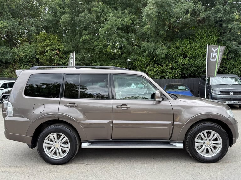2013 Mitsubishi Shogun 3.2 DI-DC [197] SG3 5dr Auto ESTATE DIESEL Automatic