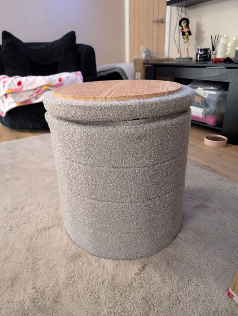 image for Bonlife Boucle Ottoman Storage, Foot Rest Stool Seat, Folding Footstool for Living Room, Sherpa Otto