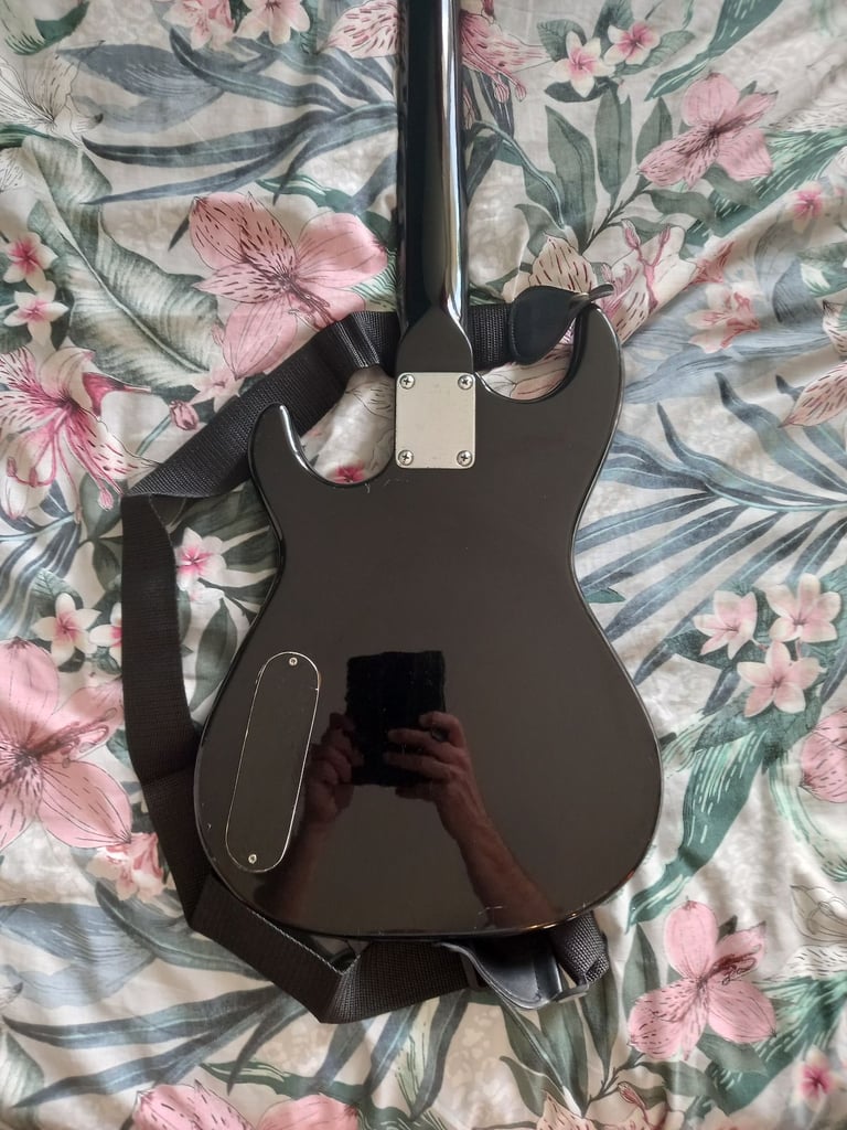 Vintage 1980s Encore single humbucker electric guitar. 