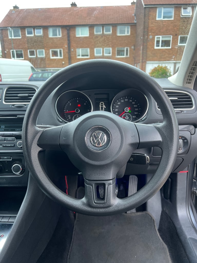 Volkswagen, GOLF, Estate, 2012, Semi-Auto, 1598 (cc), 5 doors