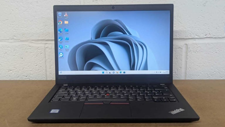 Lenovo ThinkPad T490 14" Laptop – Intel Core i5-8565U | 8GB RAM | 256GB SSD | Windows 11 Pro