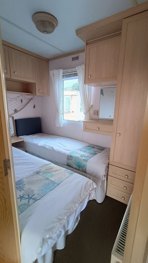 **Static caravan to rent long term**