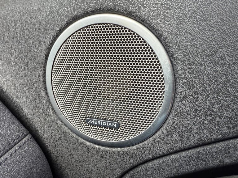 LAND ROVER RANGE ROVER EVOQUE 2.2 eD4 Pure 2012