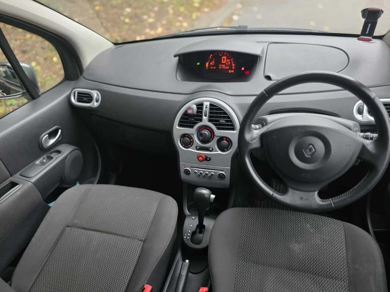 RENAULT GRAND MODUS 1.6 AUTO 