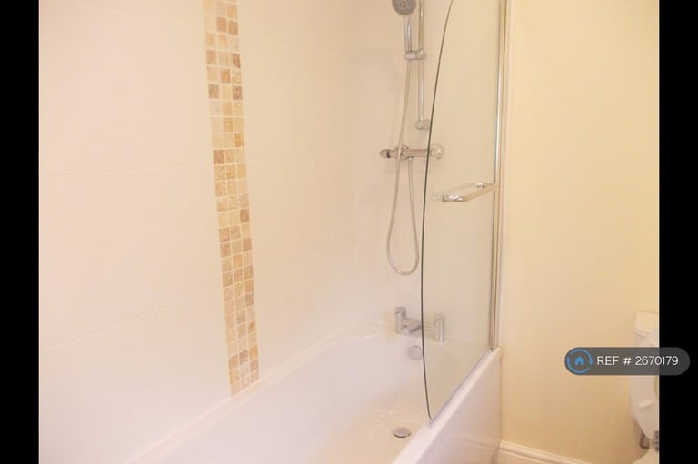 3 bedroom house in Blaenrhondda Road, Blaenrhondda, Treherbert, CF42 (3 bed) (#2670179)