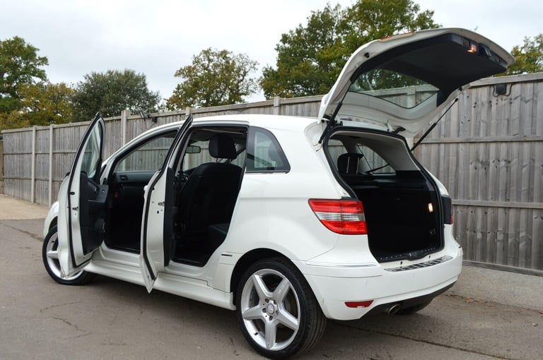 2010 Mercedes-Benz B Class B180 Sport 5dr CVT Auto MPV PETROL Automatic
