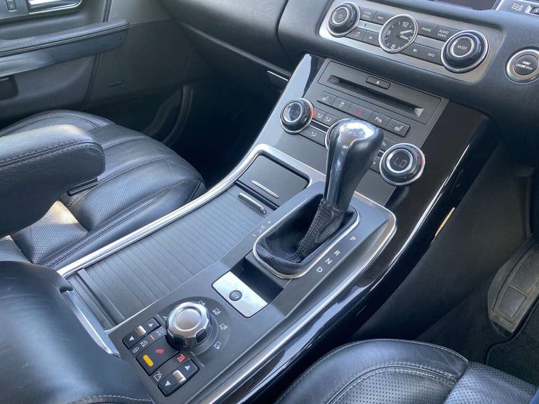 2011 Land Rover Range Rover Sport 3.0 Range Rover Sport HSE TDV6 Auto 4WD 5dr SUV Diesel Automatic