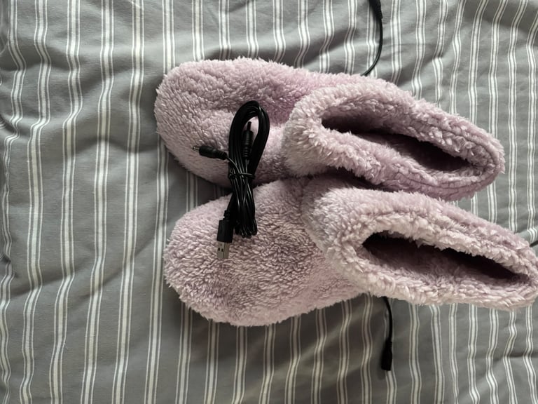 image for Heat up slippers 
