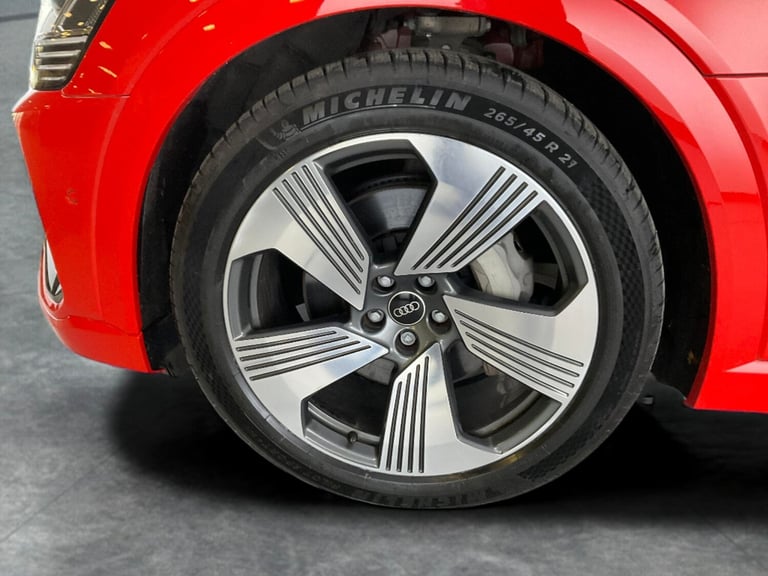 2022 Audi e-tron 300kW 55 Quattro 95kWh S Line 5dr Auto ESTATE ELECTRIC Automatic