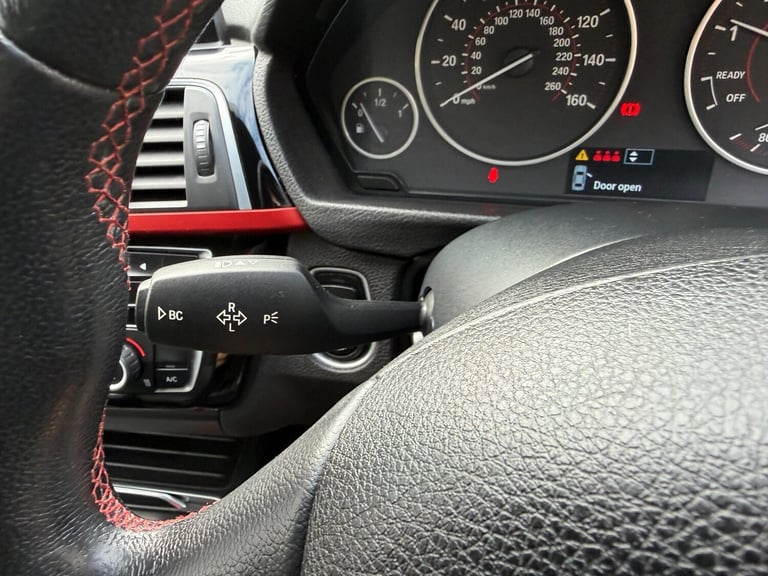 2015 BMW 3 Series 1.5 318i Sport Saloon 4dr Petrol Manual Euro 6 (s/s) (136 ps) SALOON Petrol Manual