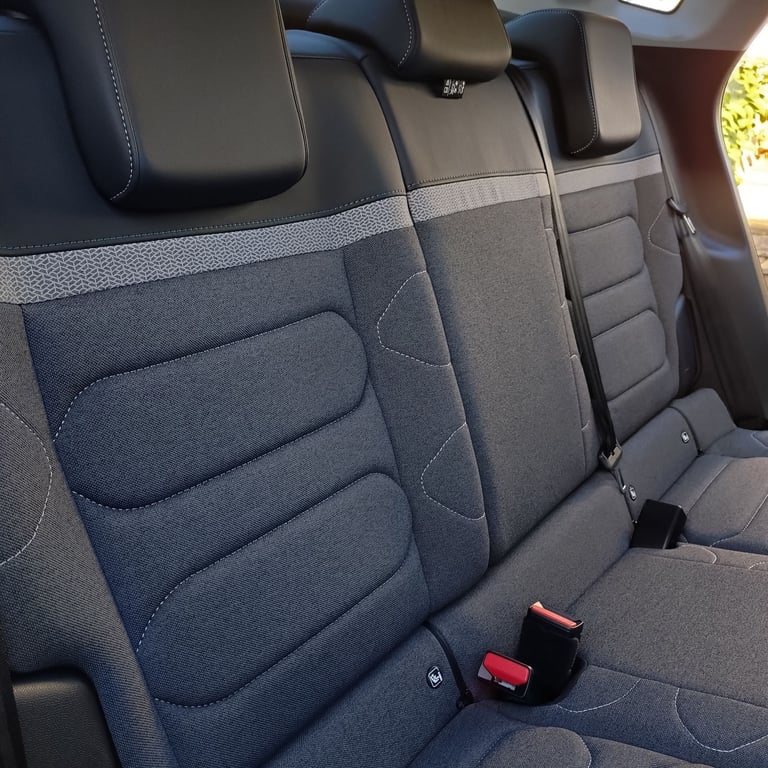 Citroen, C4 X, Saloon, 2023, Other, 1 (cc), 4 doors, electric, low mileage 