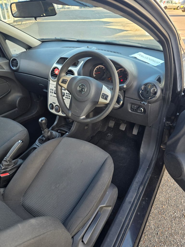vauxhall corsa 1.2 16v 2 owners, low 57k miles 5 speed manual 