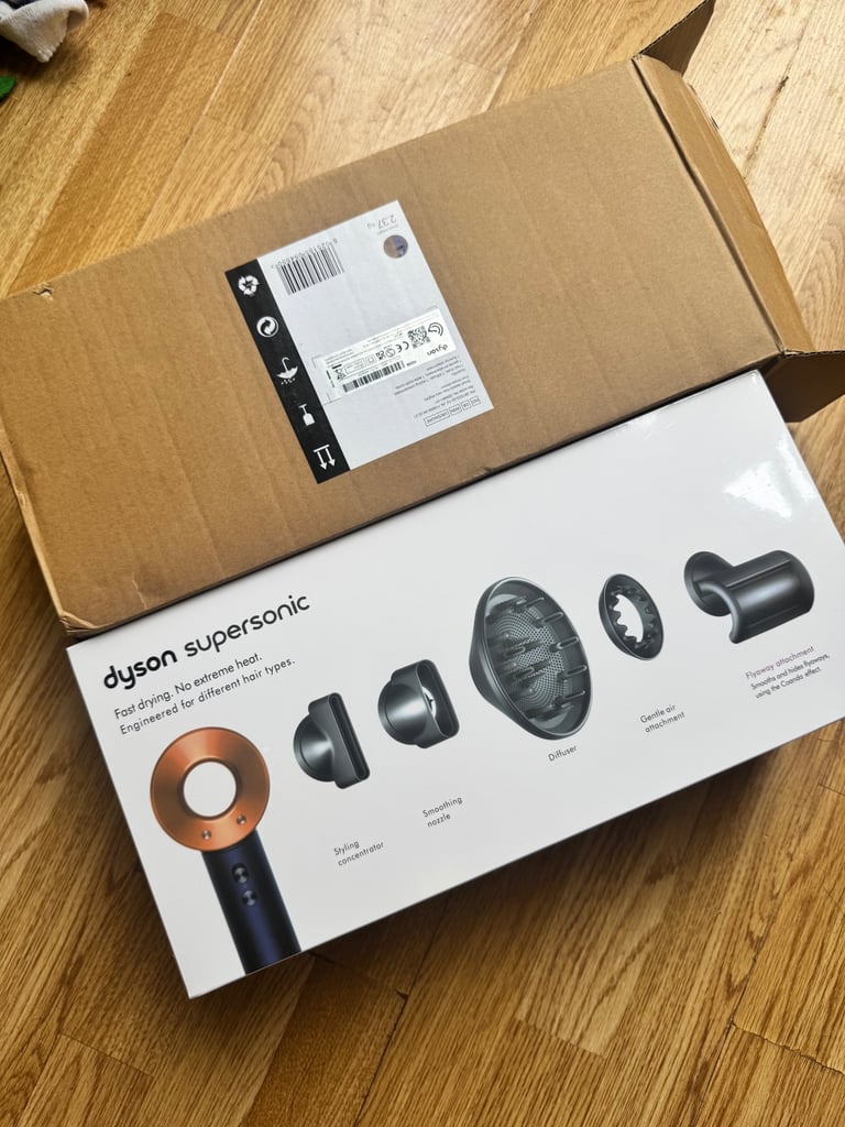Dyson supersonic | Prussian blue/copper