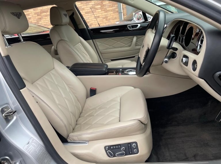 2006 Bentley Continental 6.0 W12 Flying Spur Auto 4WD Euro 4 4dr SALOON Petrol Automatic