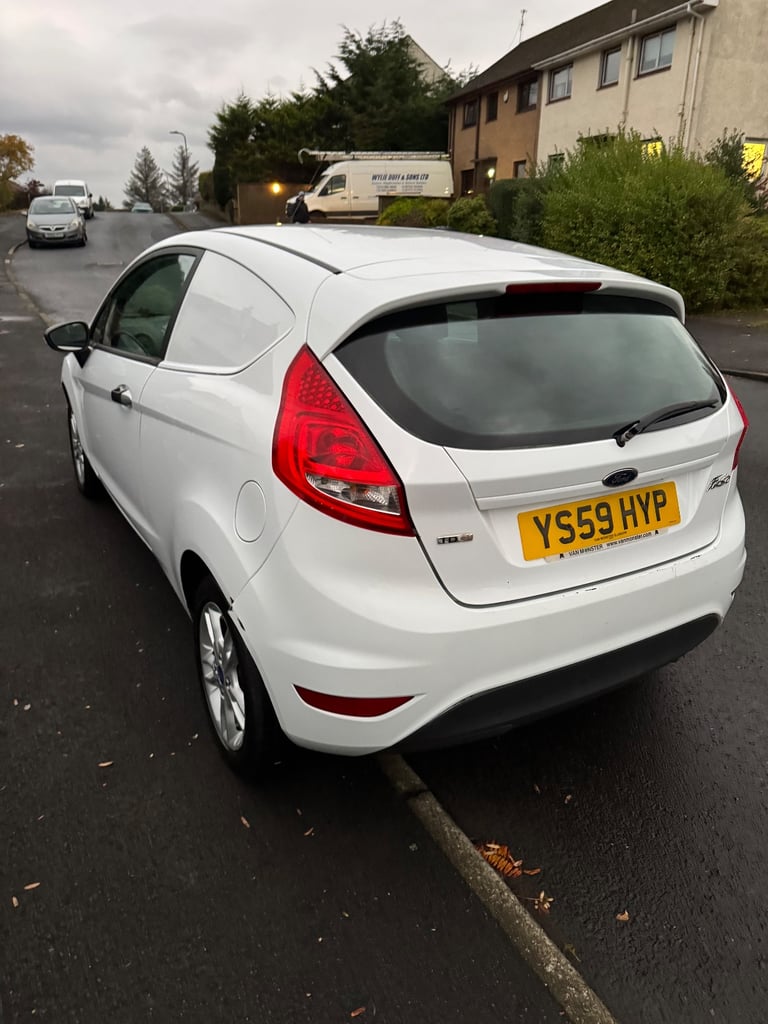 Ford, FIESTA, Car Derived Van, 2009, Manual, 1399 (cc)
