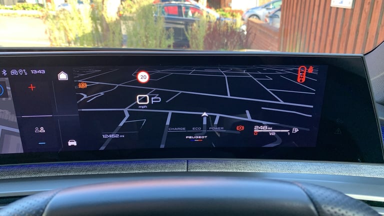 2025 Peugeot 5008 1.2 Hybrid 136 GT 5dr e-DSC6 HATCHBACK PETROL Automatic