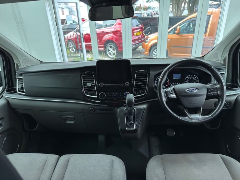 2020 Ford Tourneo Custom 2.0 EcoBlue 130ps L/R 8 Seater Titanium Auto MPV DIESEL Automatic
