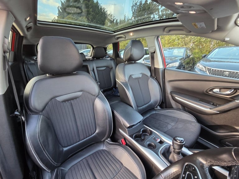 2017 Renault Kadjar 1.5 dCi Signature Nav Euro 6 (s/s) 5dr Diesel