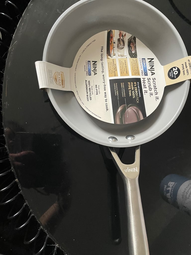 Ninja 20 cm frying pan. New. 