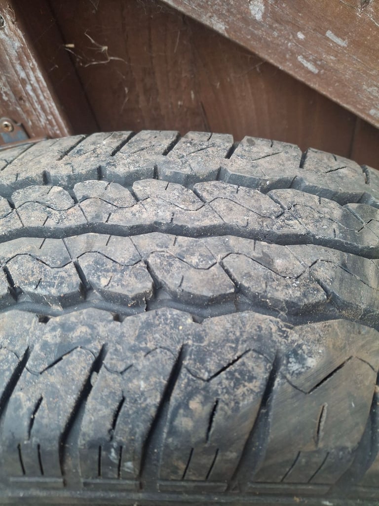 Vivaro, Trafic , Primstar wheels and tyres