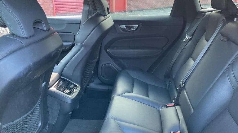 2023 Volvo XC60 2.0 B5 MHEV Plus SUV 5dr Petrol Hybrid Auto AWD Euro 6 (s/s) (250 ps) ESTATE Petr...