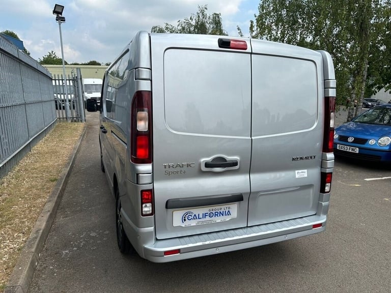 2023 Renault Trafic 2.0 dCi Blue 28 Sport+ Panel Van 5dr Diesel EDC SWB Euro 6 (s/s) (170 ps) PAN...