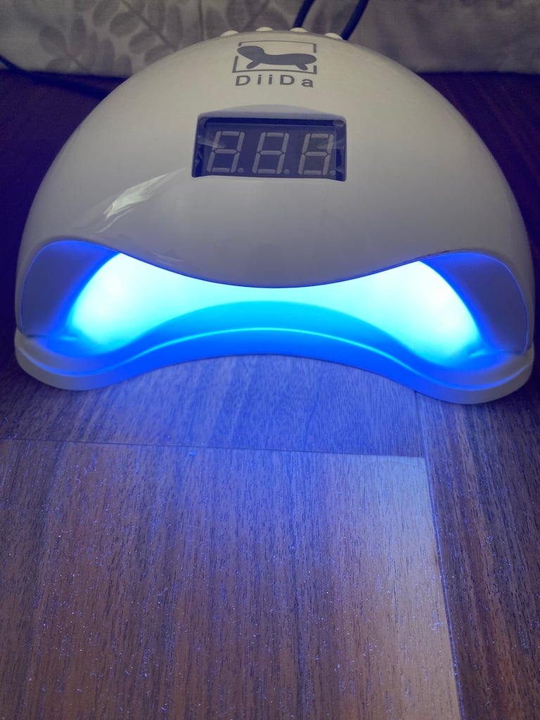UV/LED lamp for curing gel nail polish 48W