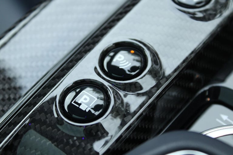 Aston Martin DBX 4.0 V8 707 Auto 4WD Euro 6 (s/s) 5dr Petrol Automatic