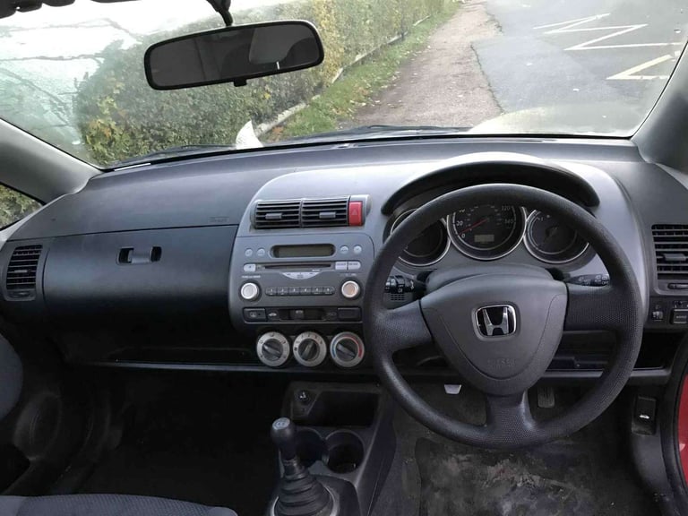 HONDA JAZZ 1.2 2007 5 MONTHS MOT very reliable cheap to tax and insure small car