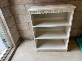 Storage unit/book shelf