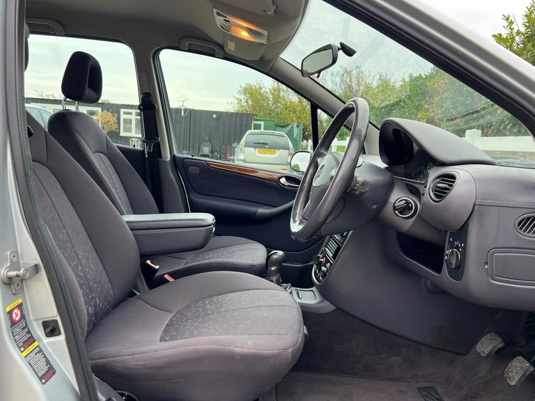 Mercedes-Benz A-Class 1.4 A140 Elegance LWB Hatchback 5dr Petrol Manual - Image 9