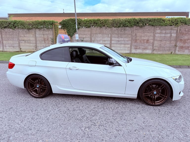 2012 12 BMW 320D 2.0 SPORT PLUS 6 SPEED MANUAL COUPE STUNNING PEARL WHITE 