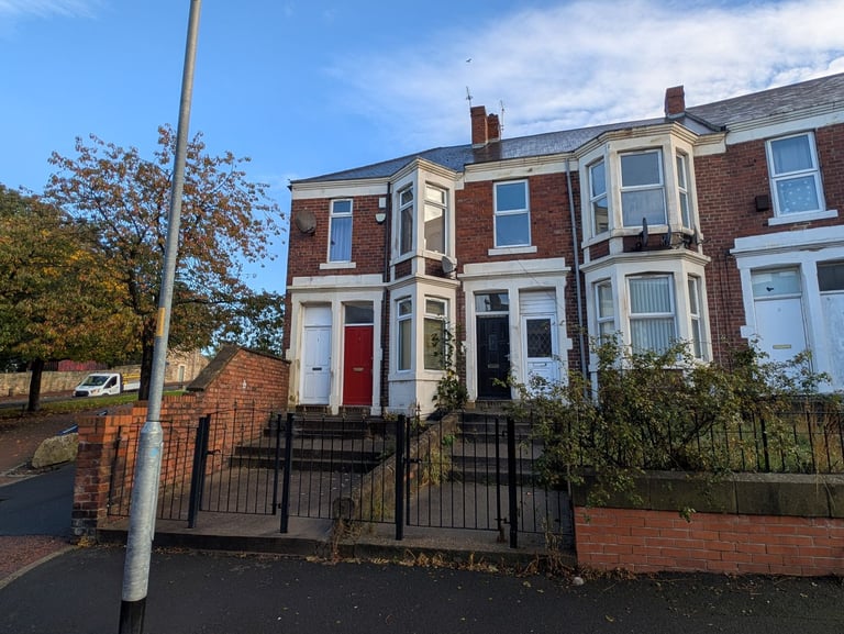 GATESHEAD/ BENSHAM - TO LET