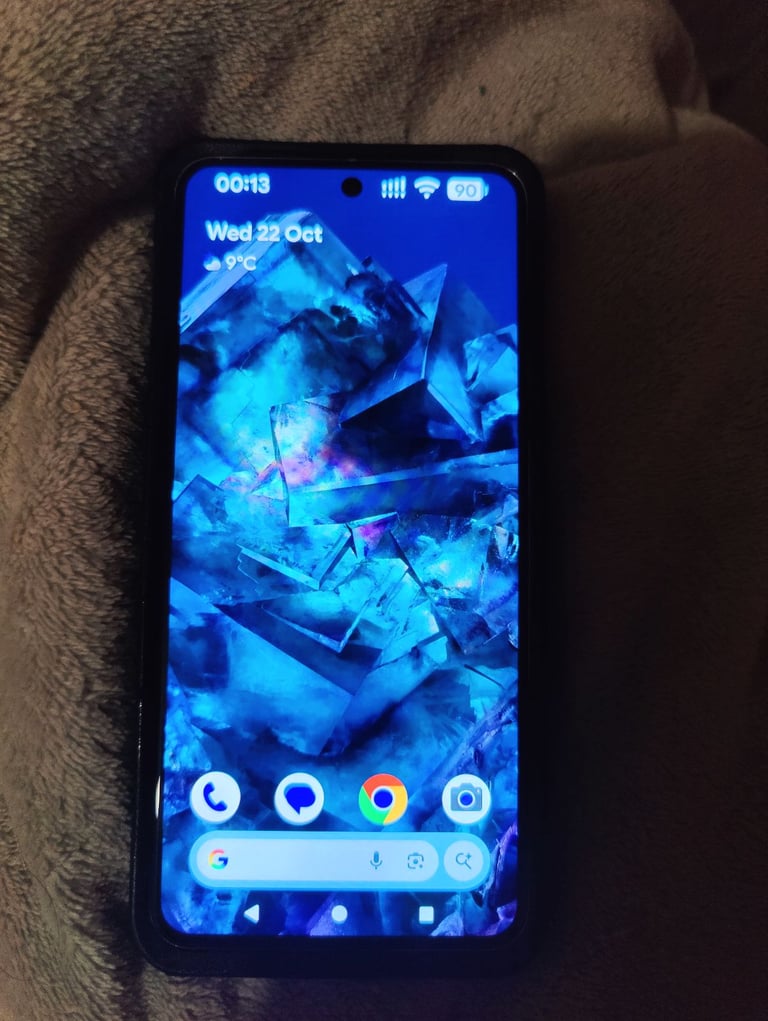 Google pixel 8 pro and pixel watch 2